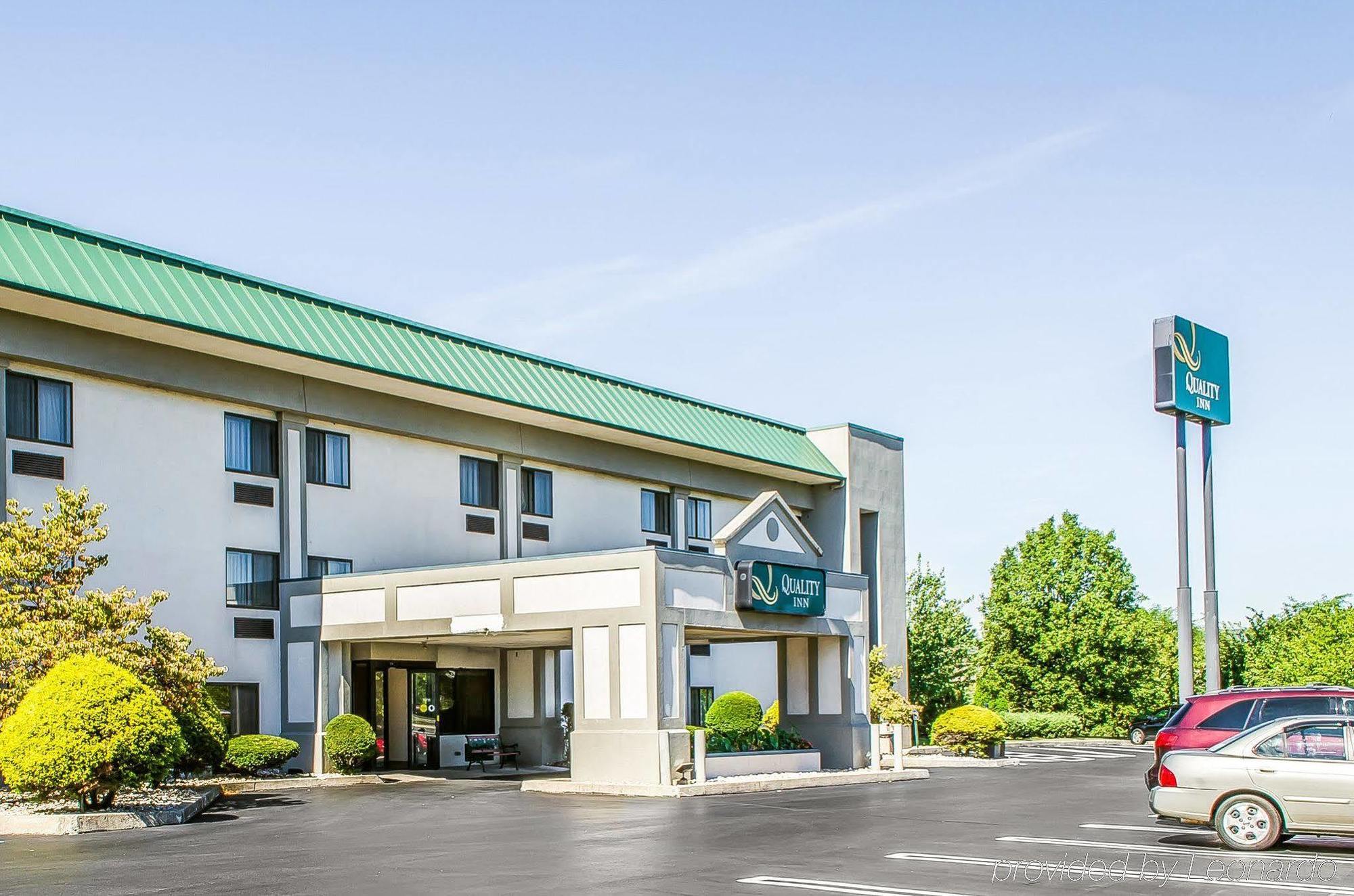 Quality Inn Harrisburg - Hershey Area Exterior foto